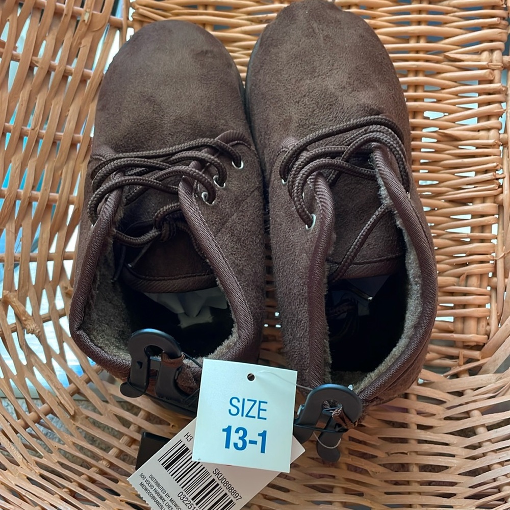 Highland Originals NWT Youth Brown Lace Up Soft Casual Boot Sz 13/1